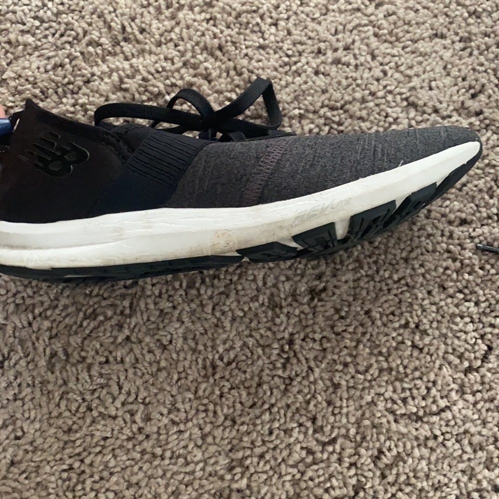 New balance sneakers - Picture 6 of 9